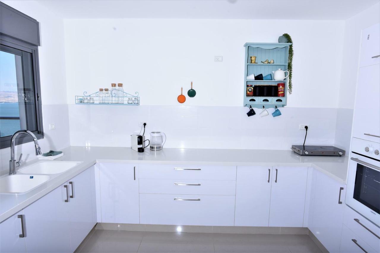 Aristone Luxury Apartment Tiberias Exterior foto