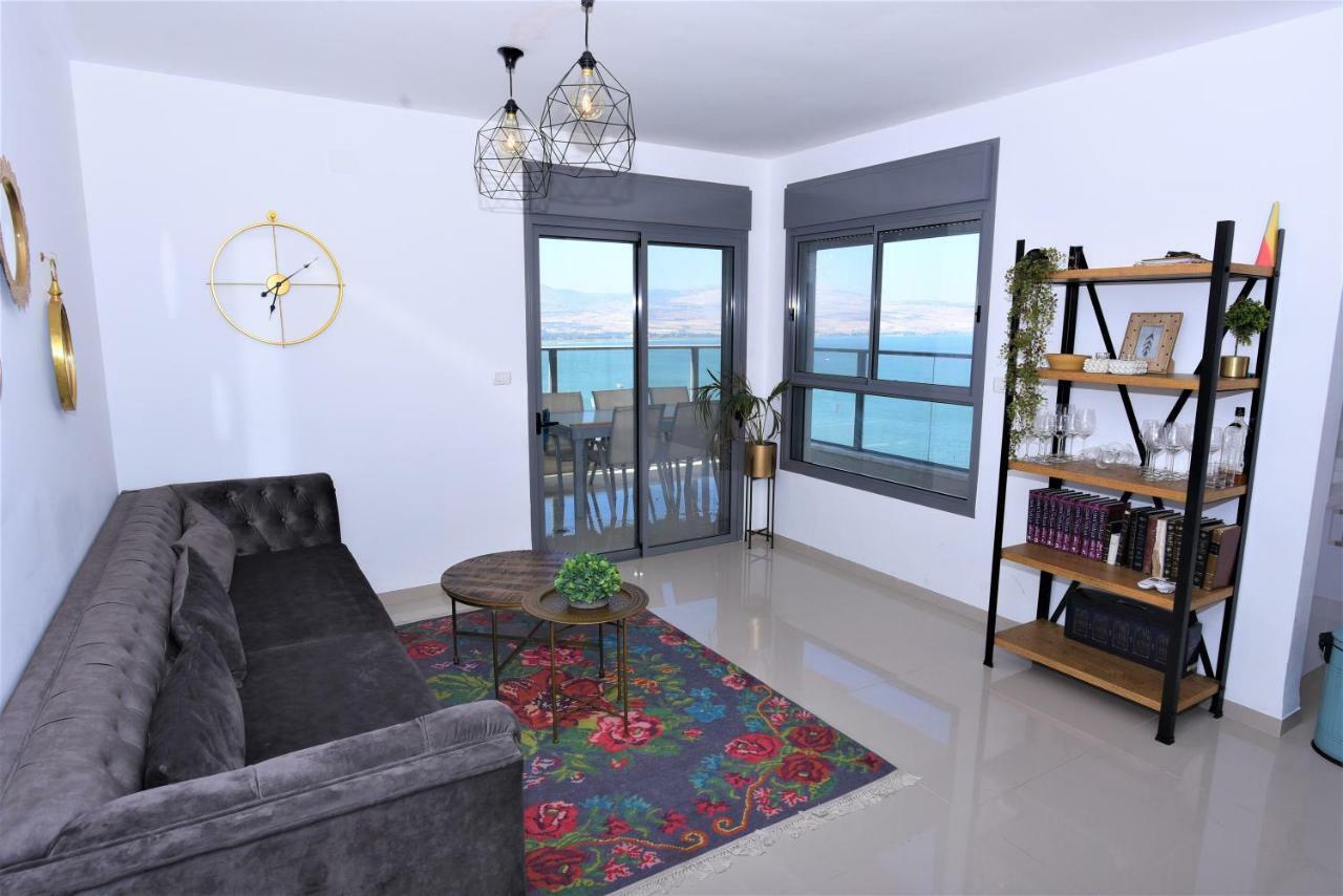 Aristone Luxury Apartment Tiberias Exterior foto